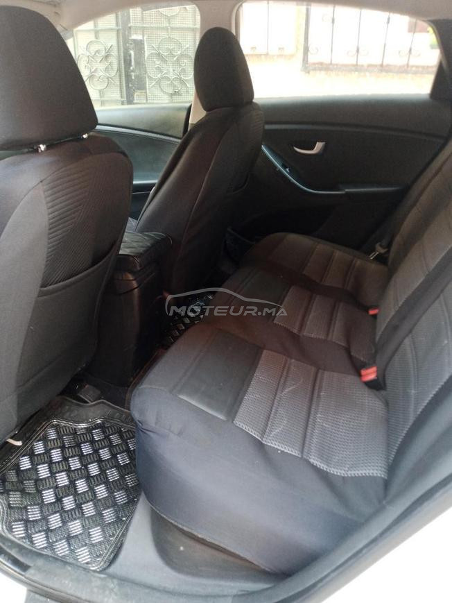 je mets à vendre hyundai I30   model 2016  