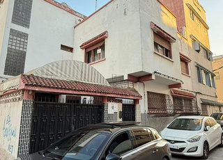  منزل للبيع في موقع متميز بالرباط بمبلغ 4000000