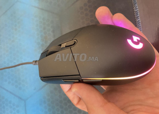 Pc gamer complet avec un bureau 