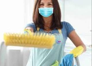 مطلوب امرأة مساعدة منزلية