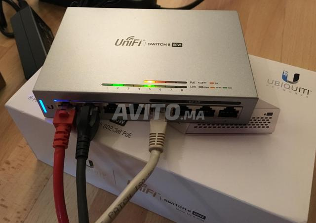 Ubiquiti UniFi Switch 8 (60W) Très bon état - 2