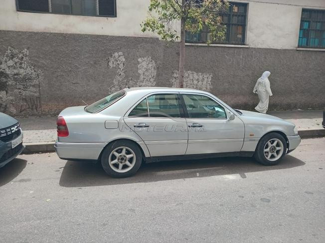 Mercedes-Benz 250 très bon etat
