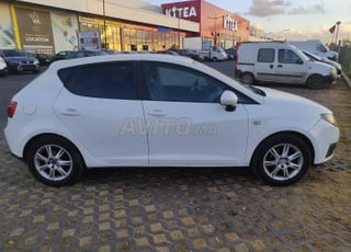Seat Ibiza Diesel Manuelle 2012 à Mohammedia