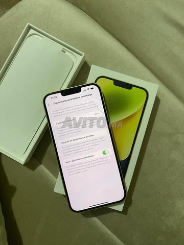 iphone ba9i jdid jay man bara 98 etat batterie 