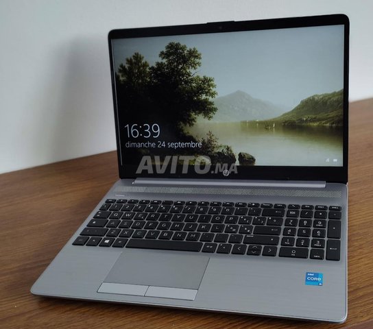  HP 250 G8 NoteBook  i5 11th -16Go RAM-512Go SSD