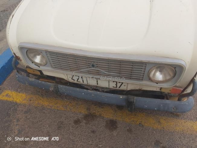 Renault R4 Essence Manuelle 1986 à Agadir