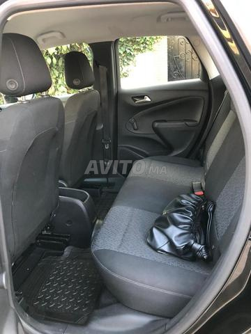 Opel Crossland Diesel Manuelle 2021 à Casablanca - 2