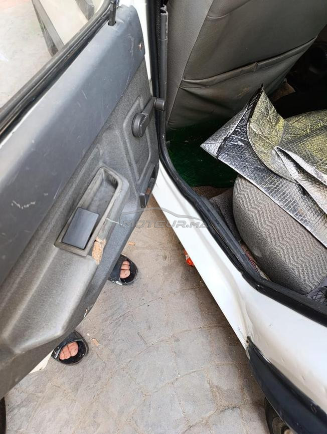 سيارة للبيع في حالة جيدة 