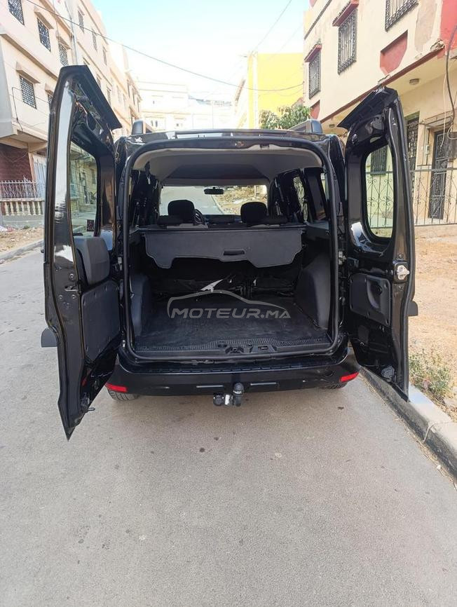 Voiture d'occasion à vendre.