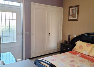 غرفة نوم كاملة للبيع – خشب هيتر – الدار البيضاء