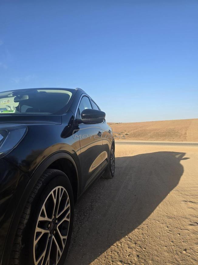 ford kuga titanium