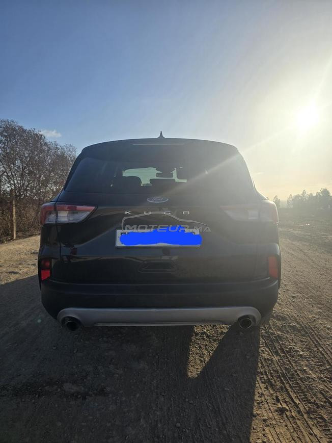 ford kuga titanium