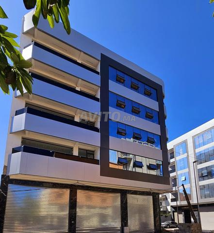 مكاتب للبيع 70م² و 80م² في عين السبع - 2