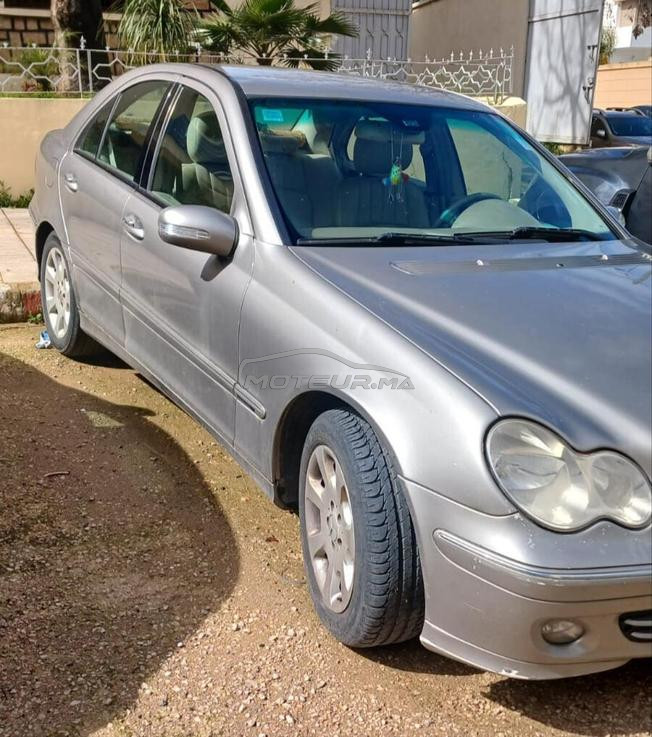Mercedes-Benz 220 Diesel Manuelle 2005 à Meknès