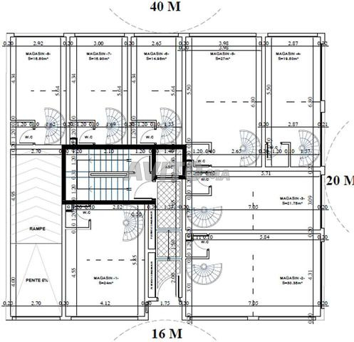 Magasins de 16 m² au 40 m² à vendre