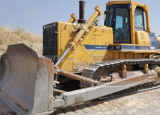 Bulldozer à vendre للبيع komatsu D155-A2