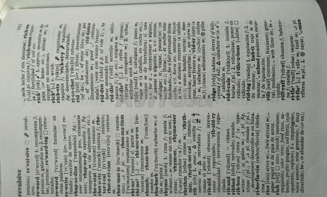 Dictionnaire espagnol-anglais, anglais-espagnol 