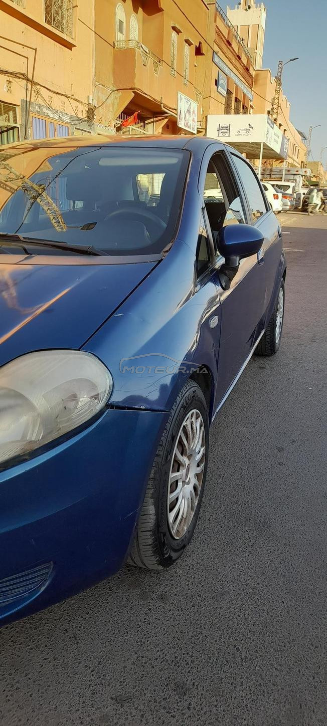 سيارة fiat grand punto للبيع
