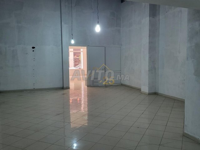 Local Commercial À Charaf À Louer