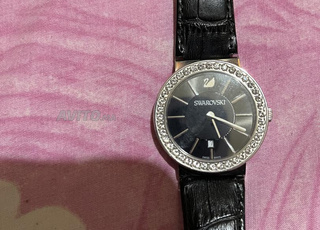 Montre Swarovski femme – comme neuve