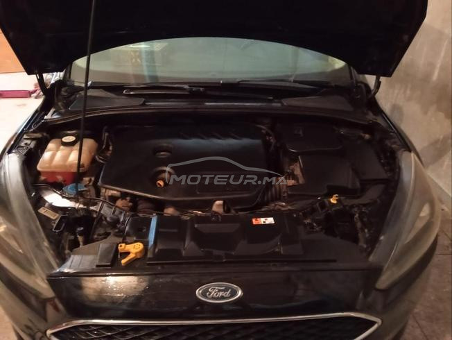 Ford Focus 2016 avec coffre