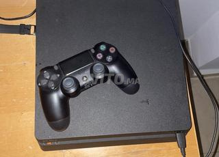 ps4 slim avec manette originale
