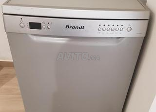 LAVE VAISSELLE EN ETAT