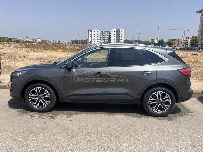 ford kuga titanium 