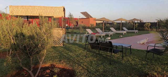 Villa moderne près de issen avec piscine – 8900 m² - 2