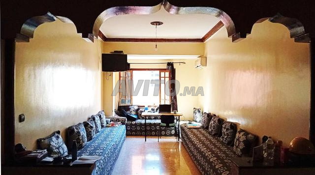 Appartement balcon à rénover en plein Guéliz - 2