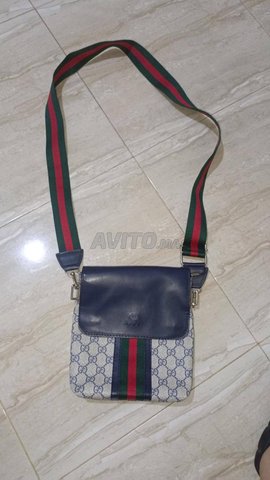 Sacs Gucci très bon êtat pour les hommes