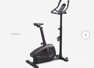 Vélo d'appartement auto alimenté