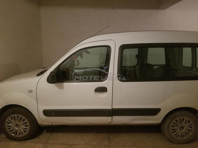 سيارة بيضاء kango dci