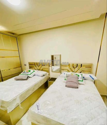 شقة نقية 7 دقائق للجامع الفنا للكراء اليوم