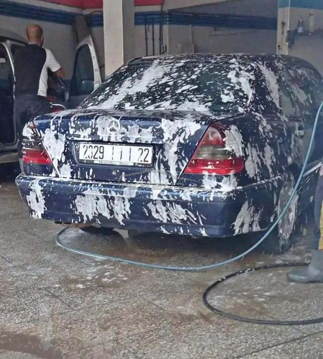 سيارة مرسدس موديل 99دوانة2008