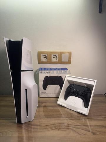 PlayStation 5 Slim avec lecteur et manette