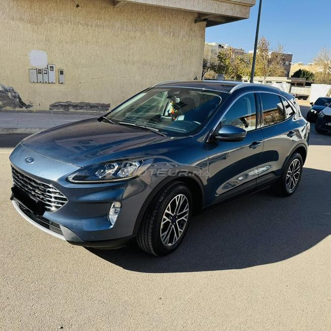 ford kuga titanium automatique