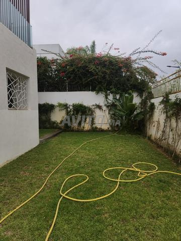 Belle lumineuse villa avec piscine à Hay ryad  - 2