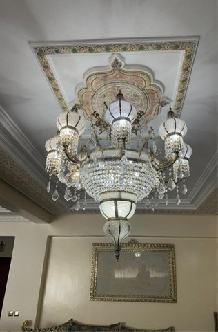 نجفة كريستال فاخرة ثلاث قطع وتطبيقات حائط