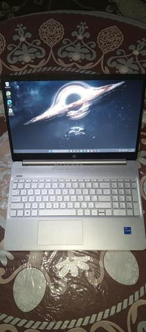 HP i5 12gen 256nvme 8ram