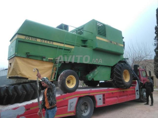 Moissonneuse-batteuse John Deer 1174 - 2