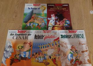 Lot 5 BD Astérix en bon état 