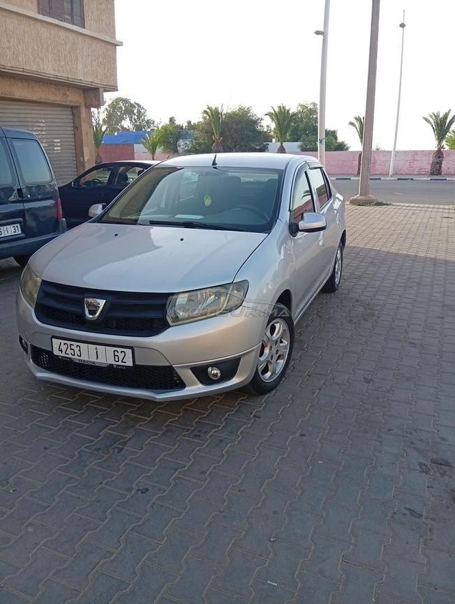 Dacia mliha 3amra ba9a jdida li bghaha marhba