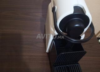 Machine à café Nespresso 