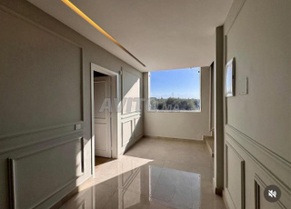 Villa meublée à vendre (Réquisition titre)