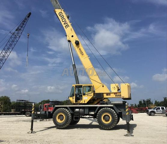 2008 GROVE RT600E 4x4 Grue