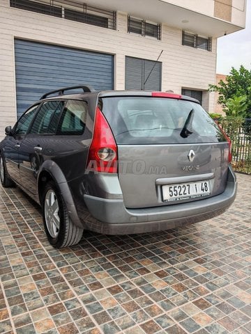 megane 2 1er main 