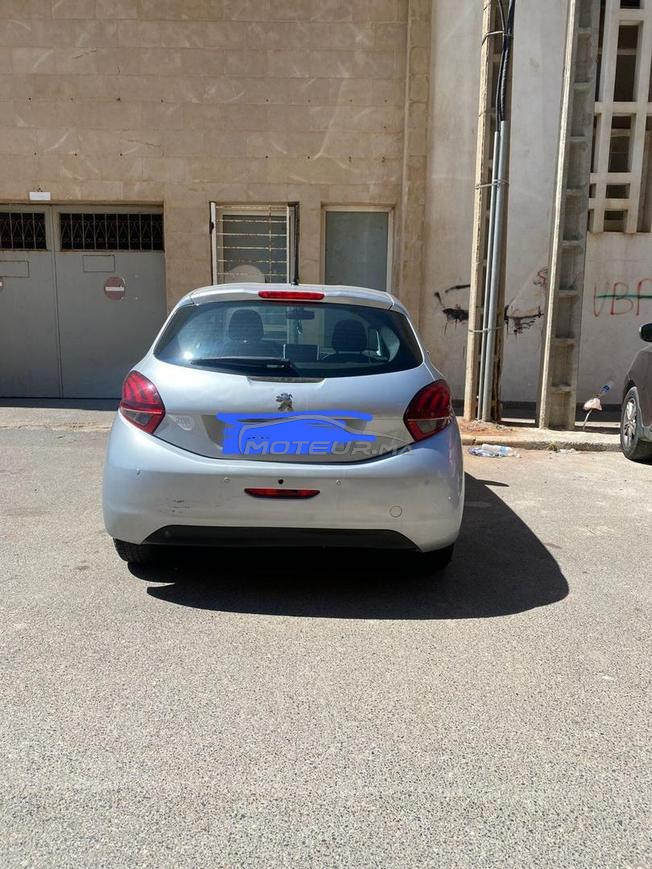 Peugeot 208 à vendre