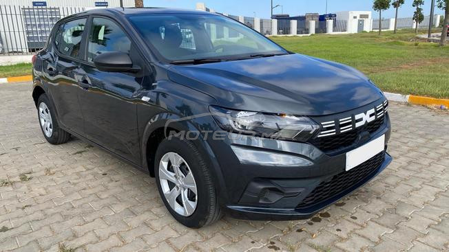 Sandero dacia essence 