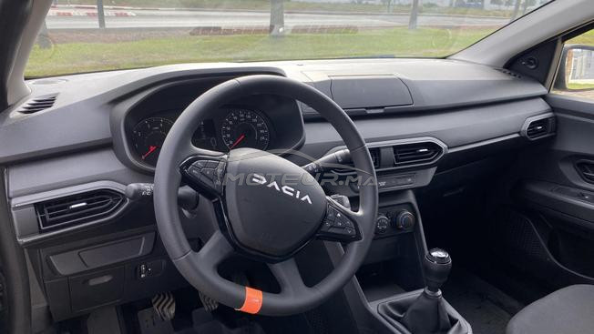 Sandero dacia essence 